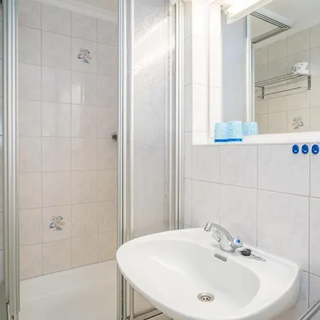Haus-metropol-93-ob Vesterland