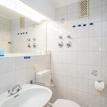 Haus-metropol-93-ob Apartmán *