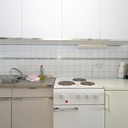 Apartment Haus-metropol-93-ob *